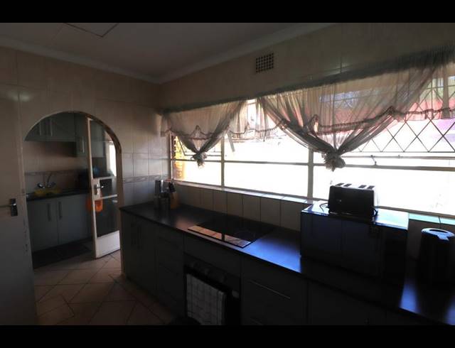 3 BEDROOM TOWNHOUSE FOR SALE IN RANDPARK RIDGE